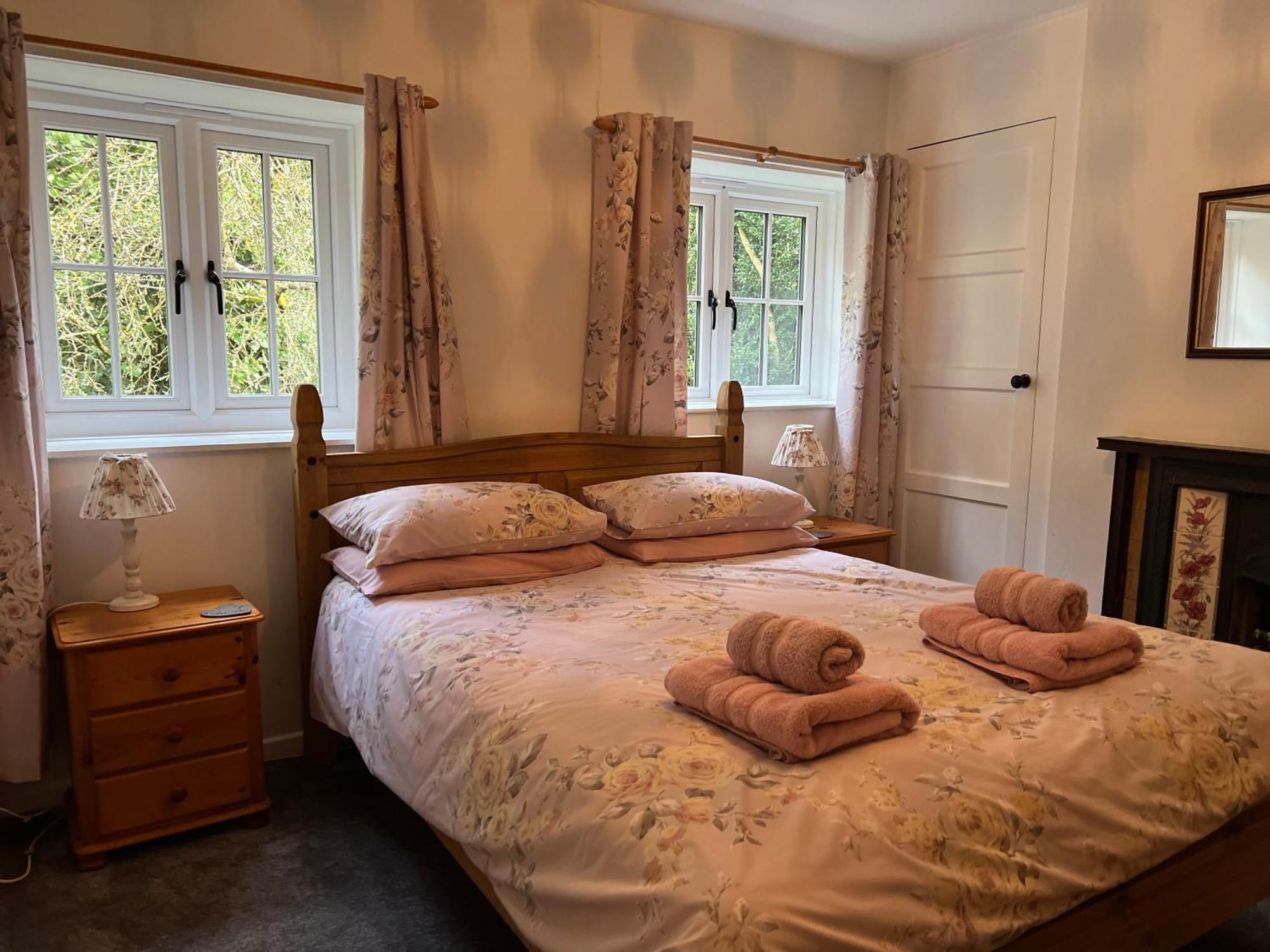 Forestry Cottage. Hot Tub, Open Fire, Dog Friendly Gaywood Kültér fotó